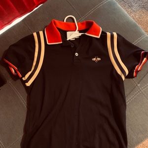 gucci bumblebee polo shirt